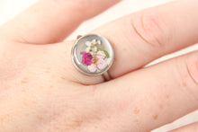 Load image into Gallery viewer, Bouquet Ring

